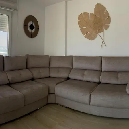 Hermoso Piso En El * Ринкон-де-ла-Викториа